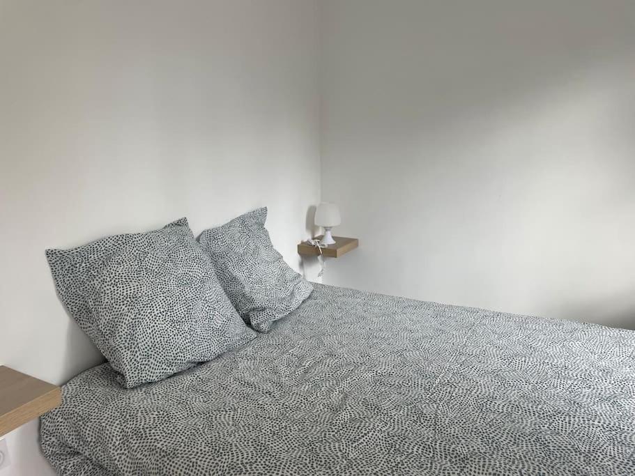 Appartement Avec Terrasse Vue Sorgue Le Thor Eksteriør billede